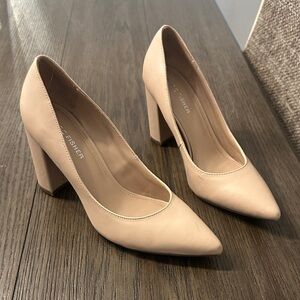 Marc Fisher Women's Tan Block Heel Pumps